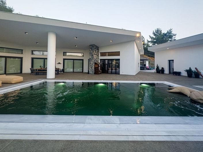 Image No.4-6 Bed Bungalow for sale