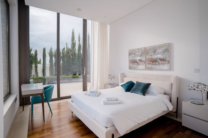 Image No.18-4 Bed Villa for sale