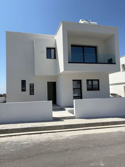 Image No.1-3 Bed Villa for sale