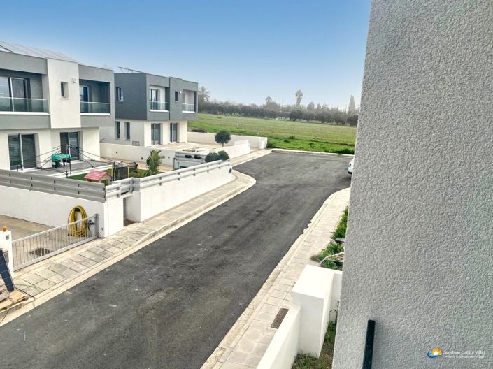 Image No.14-3 Bed Villa for sale