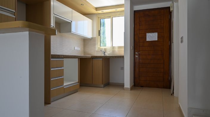 Image No.5-2 Bed Townhouse for sale