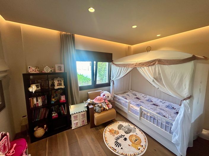 Image No.12-Villa de 5 chambres à vendre à Larnaca