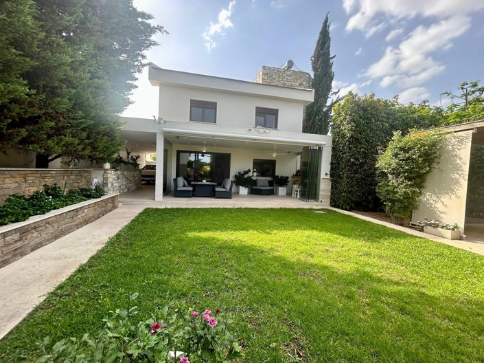 Image No.29-Villa de 5 chambres à vendre à Larnaca