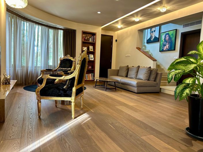 Image No.4-Villa de 5 chambres à vendre à Larnaca