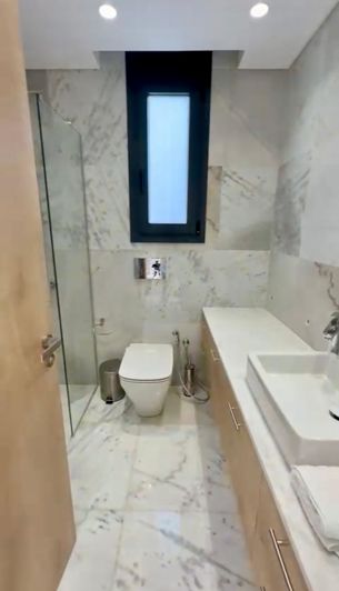 Image No.8-3 Bed Villa for sale