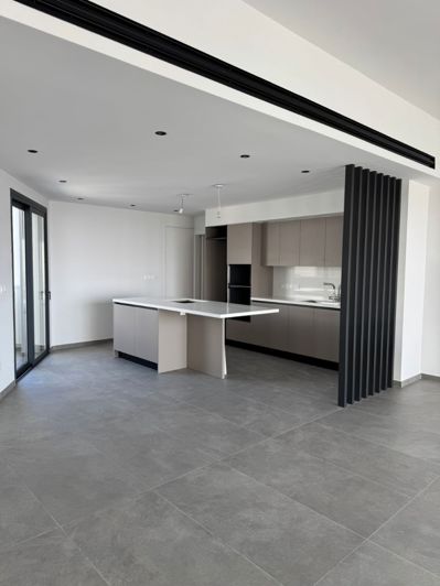 Image No.4-3 Bed Property for sale