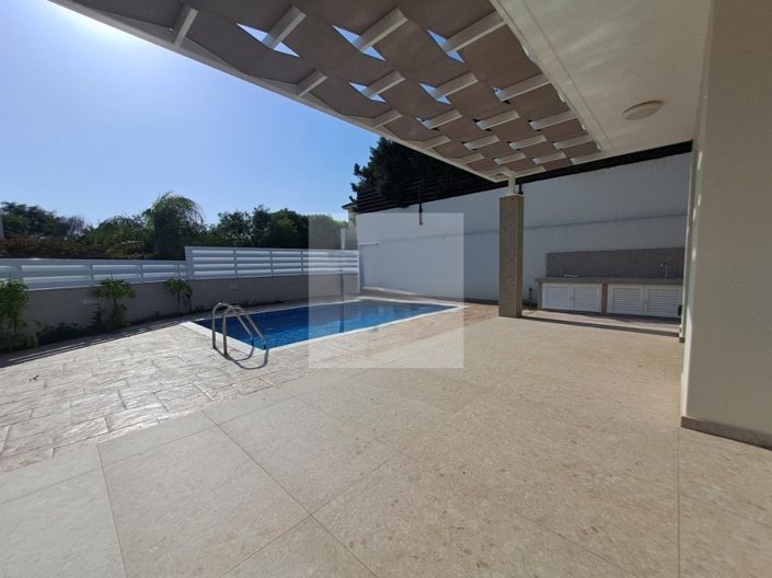 Image No.4-3 Bed Villa for sale