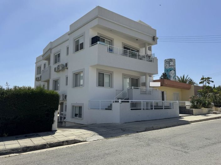 Image No.1-Appartement de 2 chambres à vendre à Paphos
