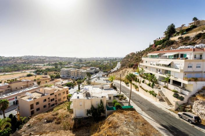 Image No.11-4 Bed Apartment for sale