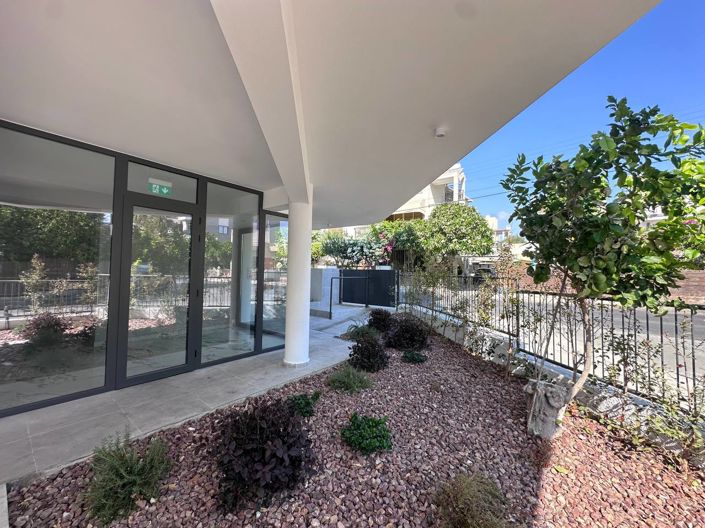 Image No.2-3 Bed Property for sale