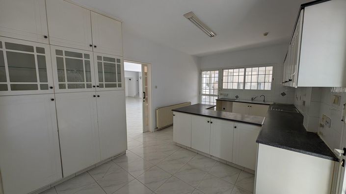 Image No.21-Appartement de 8 chambres à vendre à Limassol