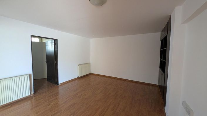 Image No.9-Appartement de 8 chambres à vendre à Limassol