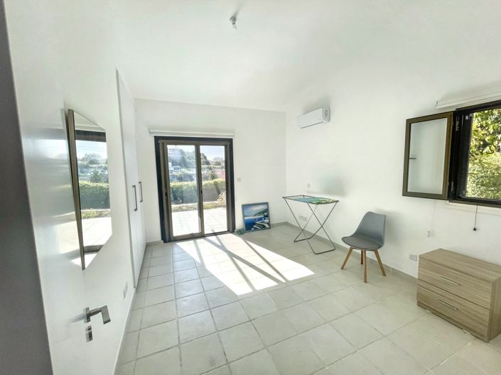 Image No.8-2 Bed Bungalow for sale