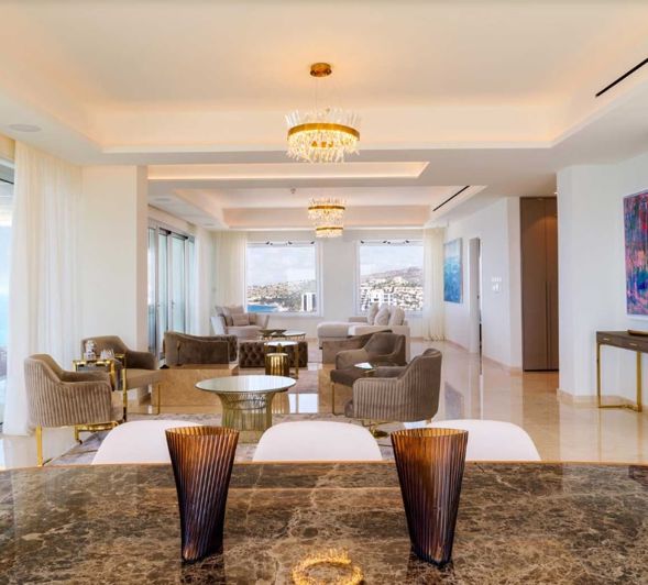 Image No.2-Propriété de 4 chambres à vendre à Limassol