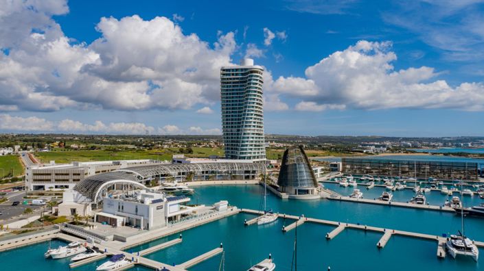 Image No.22-3 Bed Apartment for sale