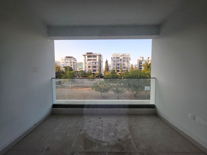 Image No.11-3 Bed Apartment for sale