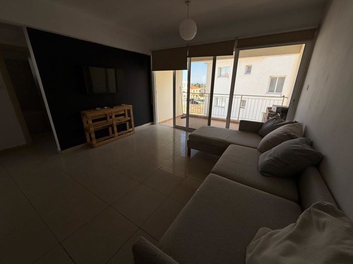 Image No.1-Appartement de 2 chambres à vendre à Larnaca