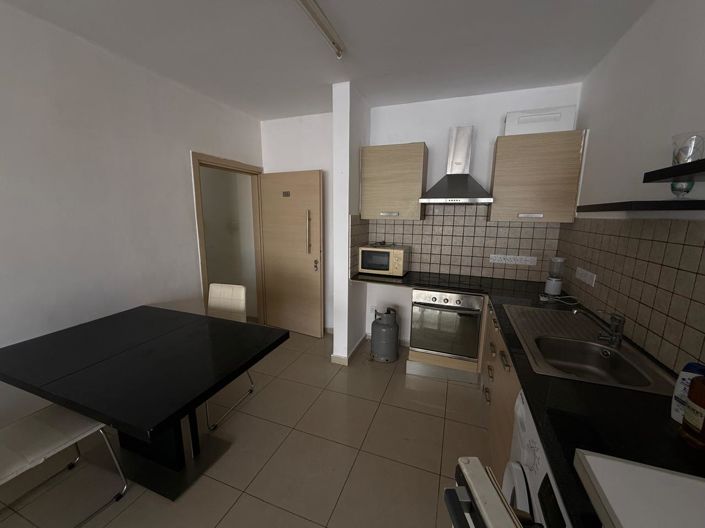 Image No.3-Appartement de 2 chambres à vendre à Larnaca