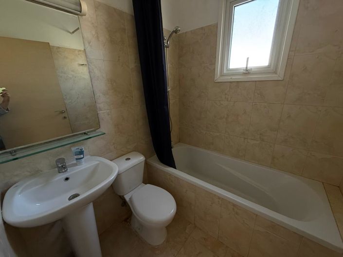 Image No.8-Appartement de 2 chambres à vendre à Larnaca