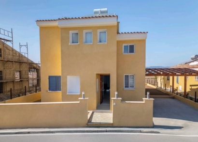 Image No.1-3 Bed Villa for sale