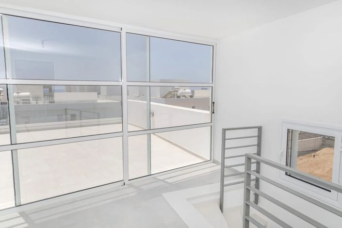 Image No.9-3 Bed Villa for sale