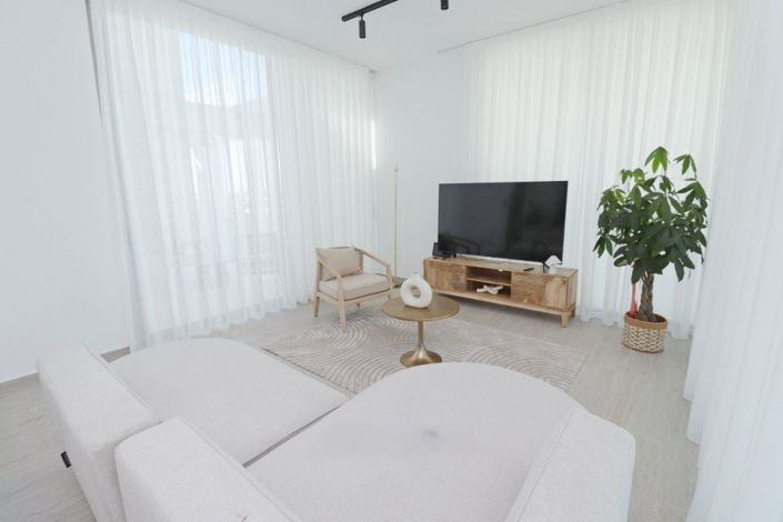 Image No.7-3 Bed Apartment for sale