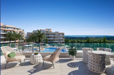 Image No.9-2 Bed Property for sale