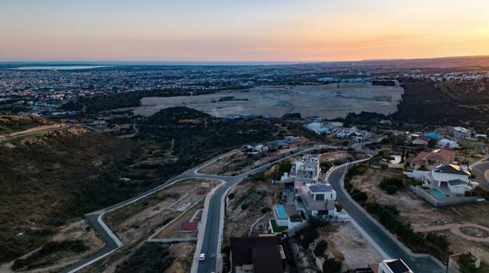 Image No.6-4 Bed Villa for sale