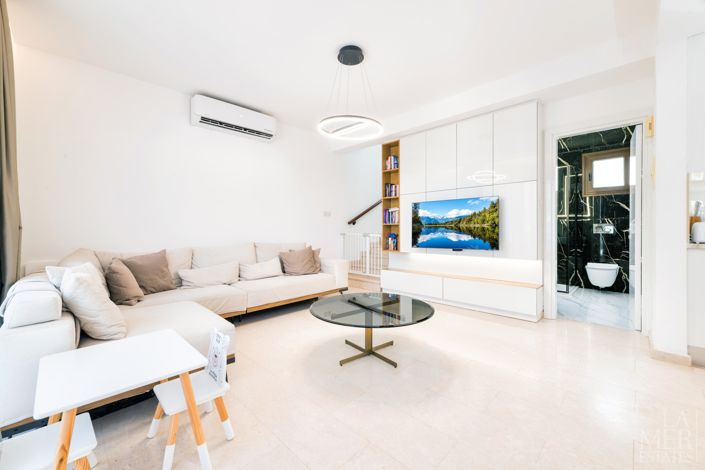 Image No.3-Maison de ville de 2 chambres à vendre à Cape Greco