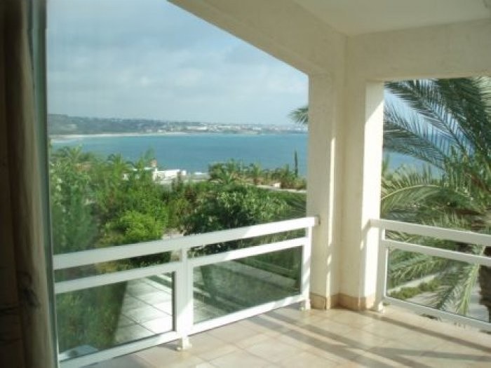 Image No.2-3 Bed Villa for sale