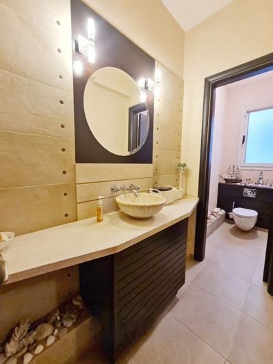 Image No.7-6 Bed Villa for sale