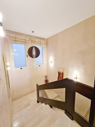 Image No.8-6 Bed Villa for sale