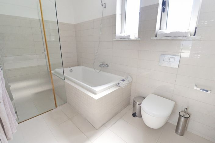 Image No.19-4 Bed Villa for sale