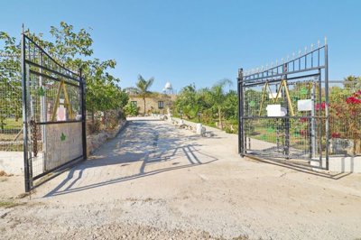 2 Bed Bungalow for sale