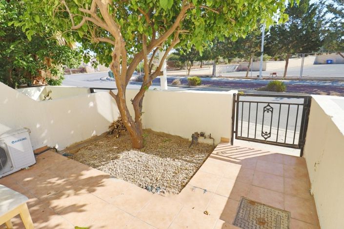 Image No.16-2 Bed Townhouse for sale