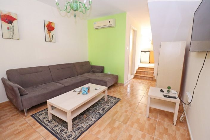 Image No.6-2 Bed Townhouse for sale