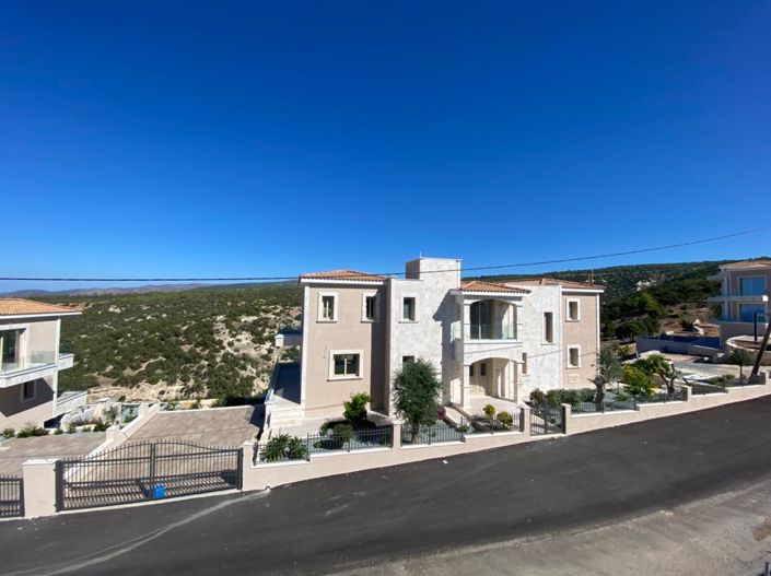 Image No.13-6 Bed Villa for sale