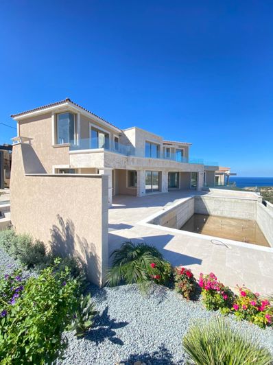 Image No.20-5 Bed Villa for sale