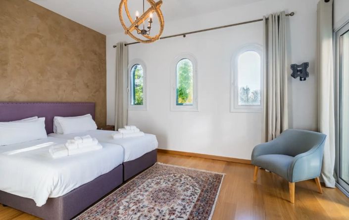 Image No.10-5 Bed Villa for sale