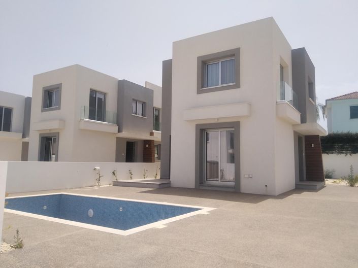 Image No.2-3 Bed Villa for sale