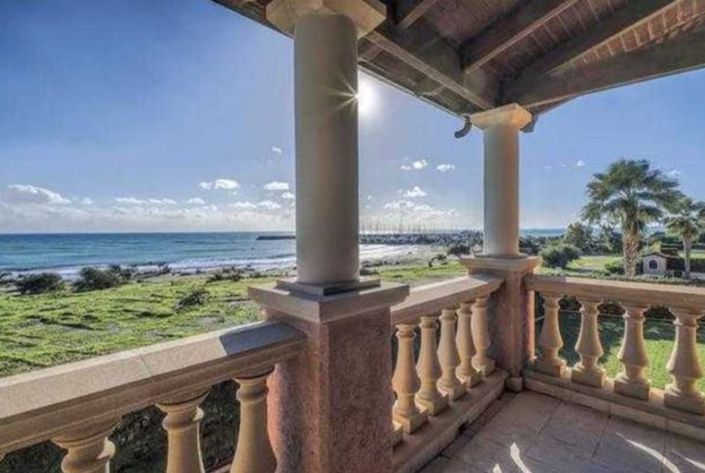 Image No.2-7 Bed Villa for sale