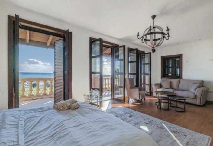 Image No.5-7 Bed Villa for sale