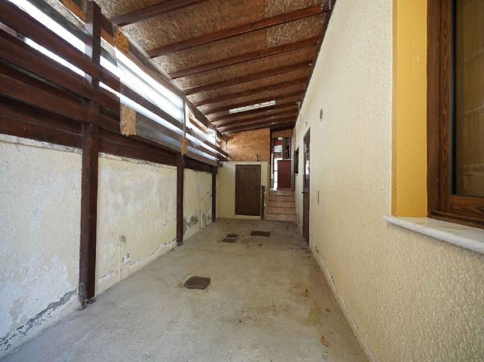 Image No.18-3 Bed Villa for sale