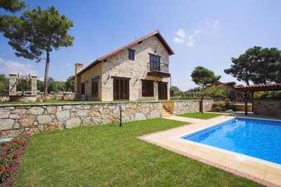 4 Bed Villa for sale
