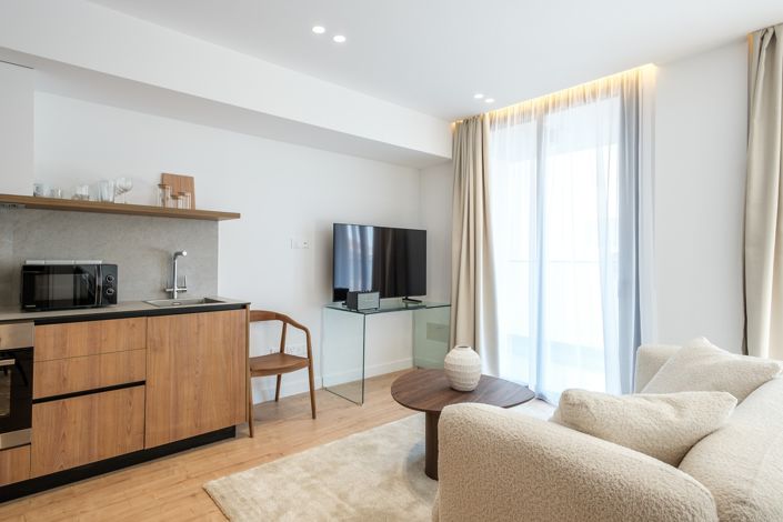 Image No.1-Studio à vendre à Limassol