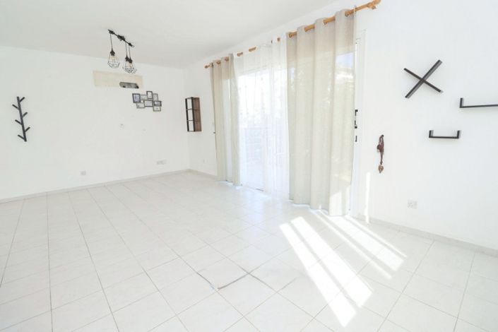 Image No.5-Appartement de 2 chambres à vendre à Paphos