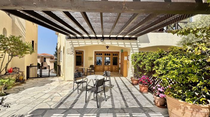 Image No.31-2 Bed Property for sale