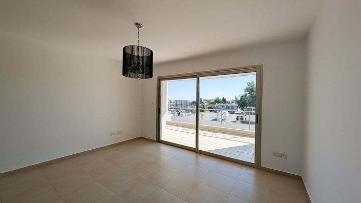 Image No.15-Appartement de 3 chambres à vendre à Ypsonas
