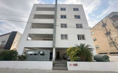 Appartement de 2 chambres à vendre à Limassol