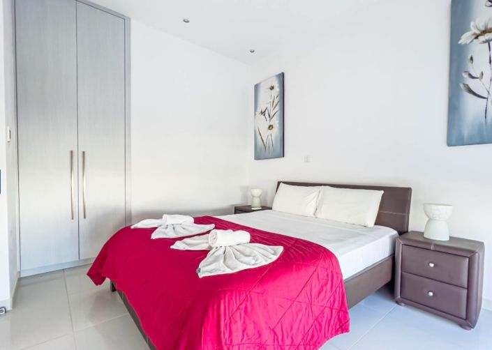 Image No.12-5 Bed Villa for sale